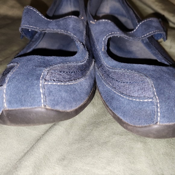 Lands' End Blue Suede & Fabric Mary Jane Shoes pre owned great condition sz 9b - Picture 2 of 5